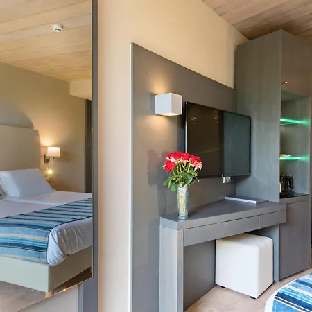 Hotel Kyma