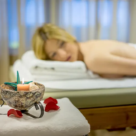 Hotel Kyma